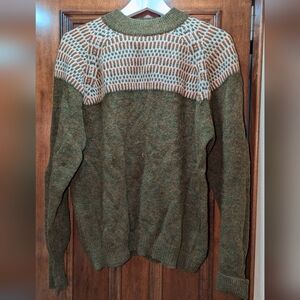 Vintage 100% Virgin Wool Sweater Green